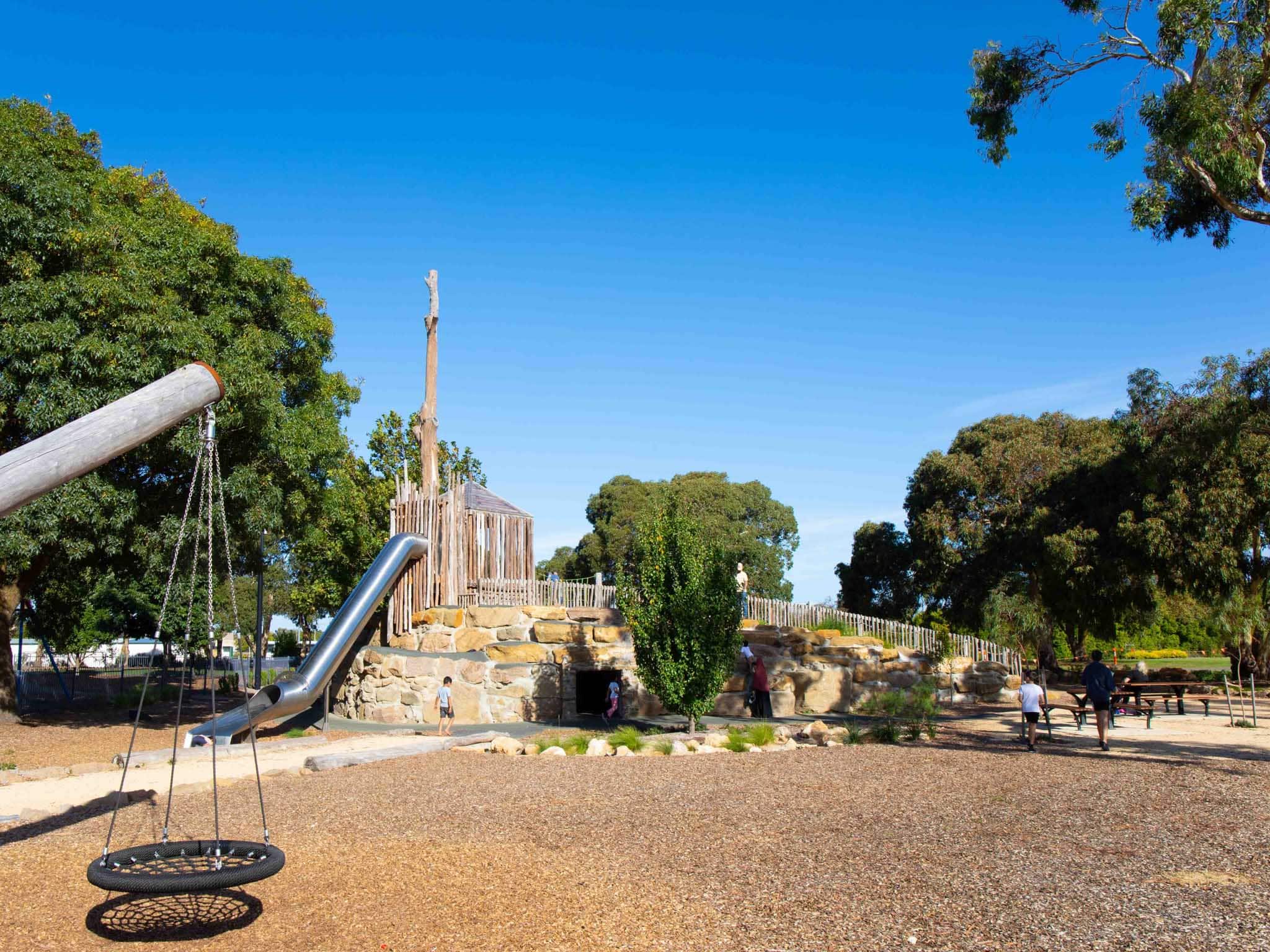 Millicent Nature Play In The Domain (Lachlan Swan Photography)