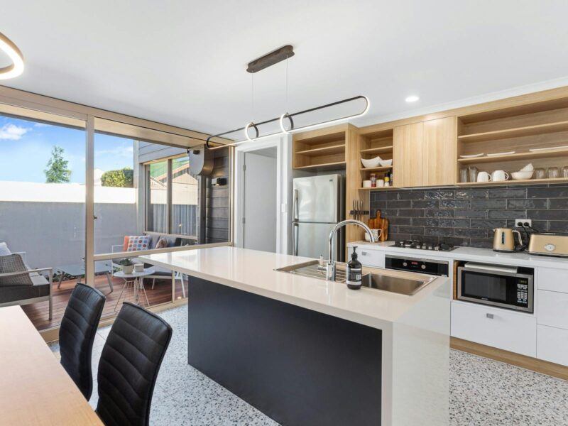 ATDW Mount Gambier Accommodation.jpeg City Courtyard Apartment