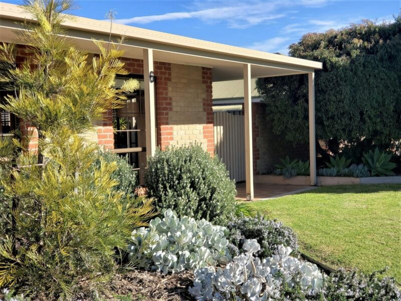 ATDW Relax On Ryan At Robe.jpeg Holiday house