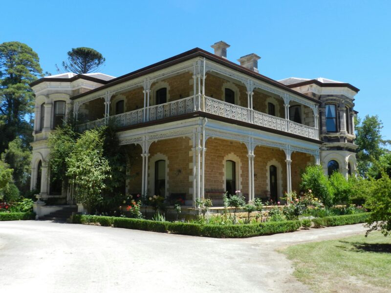 yallum house built 1880